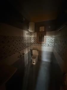 Bathroom Image of 1200 Sq.ft 2 BHK Independent House for rent in Sanjauli Shimla for Rs. 15000