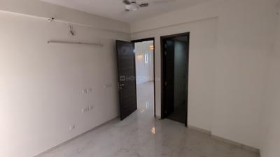 Bedroom Image of 950 Sq.ft 2.5 BHK Builder Floor for rent in Smartworld Gems, Sector 89 Gurgaon for Rs. 30500