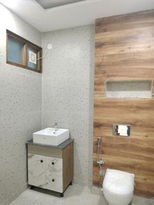 Common Bathroom Image of 1350 Sq.ft 3 BHK Builder Floor for sale in Puri Kohinoor Faridabad, Sector 89 Faridabad for Rs. 15500000