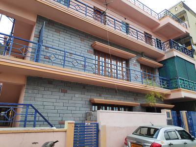Image of 4000 Sq.ft 7 BHK Duplex for sale in K R Puram, Bengaluru for Rs. 40000000