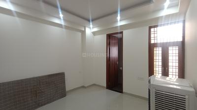 Bedroom Image of 1350 Sq.ft 3 BHK Apartment / Flat for sale in Sector 14 Gurgaon for Rs. 11000000