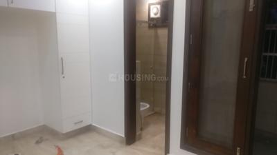 Common Bathroom Image of 1000 Sq.ft 2 BHK Builder Floor for sale in Subhash Nagar New Delhi for Rs. 11000000