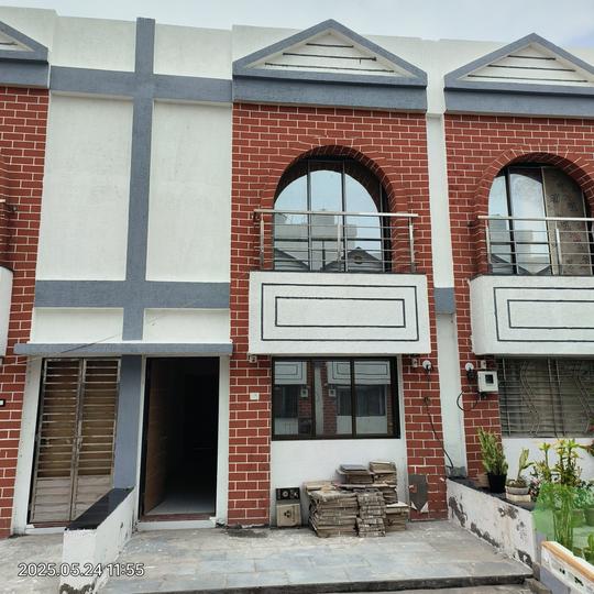Crystal homes Main Image 1