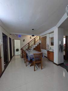 Hall Image of 2250 Sq.ft 4 BHK Penthouse for sale in Shyamal Ahmedabad for Rs. 14000000