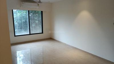 Living Room Image of 760 Sq.ft 2 BHK Apartment / Flat for sale in Andheri West Mumbai for Rs. 27500000