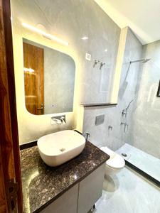 Bathroom Image of 2400 Sq.ft 4.5 BHK Builder Floor for sale in Vipul World Luxury Floors, Sector 48 Gurgaon for Rs. 35000000