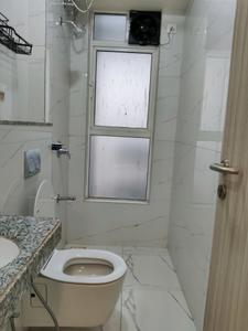 Common Bathroom Image of 572 Sq.ft 2 BHK Apartment / Flat for rent in The Atmosphere, Mulund West Mumbai for Rs. 58000