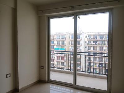 Bedroom Image of 749 Sq.ft 3 BHK Apartment / Flat for sale in ROF Aalayas Phase 2, Sector 102 Gurgaon for Rs. 8300000