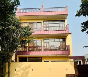 Image of 1400 Sq.ft 2 BHK Independent House for rent in Sector 4, Gurgaon for Rs. 20000