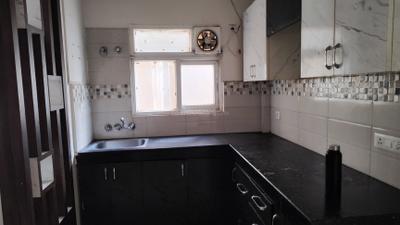 Kitchen Image of 800 Sq.ft 2 BHK Apartment / Flat for sale in Signature Global Orchard Avenue 1, Sector 93 Gurgaon for Rs. 6000000