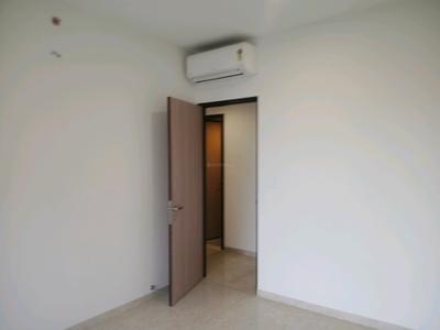Bedroom Image of 950 Sq.ft 2 BHK Apartment / Flat for sale in Lodha New Cuffe Parade, Sion Mumbai for Rs. 29700000