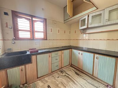 Kitchen Image of 700 Sq.ft 1 BHK Builder Floor for rent in Indira Nagar Bengaluru for Rs. 24000