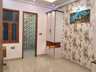 Bedroom Image of 1350 Sq.ft 3 BHK Builder Floor for sale in Indirapuram Ghaziabad for Rs. 11000000