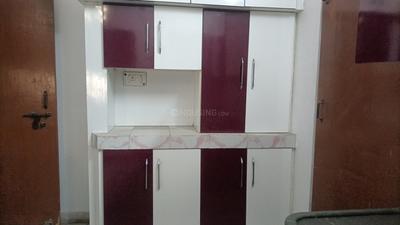 Kitchen Image of 1600 Sq.ft 3 BHK Apartment / Flat for rent in Husainganj Lucknow for Rs. 43000