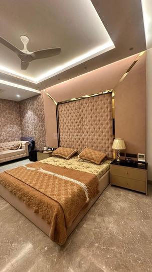 Builder floor DLF phase 1 E block Bedroom 1