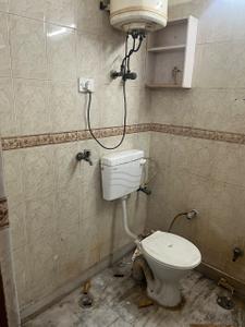 Bathroom Image of 800 Sq.ft 1 BHK Builder Floor for rent in Uday Park New Delhi for Rs. 50000