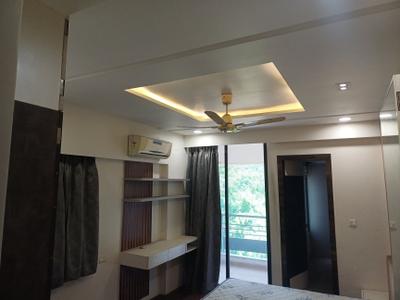 Bedroom Image of 2115 Sq.ft 3 BHK Apartment / Flat for rent in Devnandan Heights, Chandkheda Ahmedabad for Rs. 40000