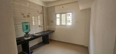 Kitchen Image of 650 Sq.ft 1 BHK Apartment / Flat for rent in Ghorpadi Pune for Rs. 15000