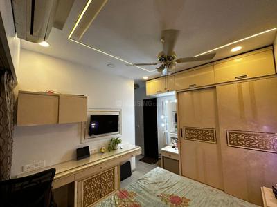 Bedroom Image of 1050 Sq.ft 2 BHK Apartment / Flat for sale in Runwal The Orchard Residency, Ghatkopar West Mumbai for Rs. 24500000