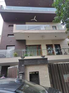 Image of 6000 Sq.ft 9 BHK Independent House for sale in Sector 31, Gurgaon for Rs. 105000000