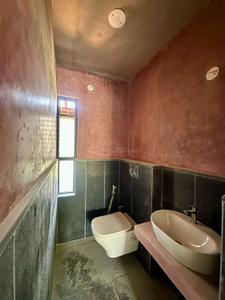 sovereign Bathroom 2