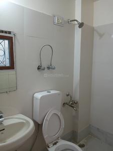 Image of 1900 Sq.ft 3 BHK Apartment / Flat for rent in Doctors Park, Vasundhara, Ghaziabad for Rs. 35000
