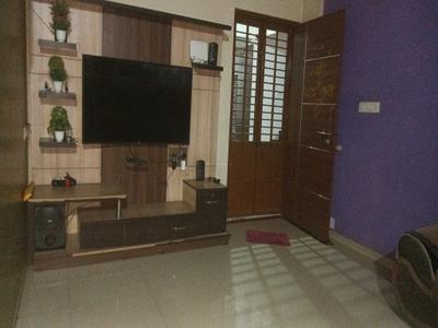 Living Room Image of 2200 Sq.ft 3 BHK Apartment / Flat for rent in  Amikrupa Apartment, Ambawadi Ahmedabad for Rs. 42000