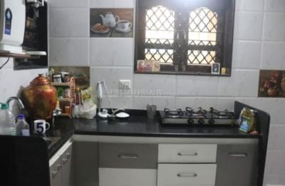 Kitchen Image of 3000 Sq.ft 4 BHK Independent House for rent in Bodakdev Ahmedabad for Rs. 80000