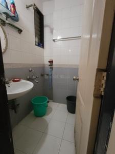 Bathroom Image of 600 Sq.ft 1 BHK Apartment / Flat for rent in Sanpada Navi Mumbai for Rs. 40000