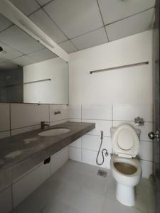 Bathroom Image of 2300 Sq.ft 4 BHK Apartment / Flat for sale in Marvel Isola, Mohammed Wadi Pune for Rs. 21000000