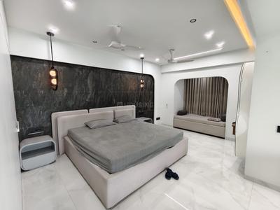 Bedroom Image of 3295 Sq.ft 4 BHK Apartment / Flat for rent in Sheladia Prayag Residency, Bodakdev Ahmedabad for Rs. 150000