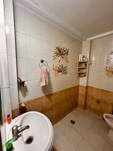 Bathroom Image of 1800 Sq.ft 3 BHK Apartment / Flat for sale in Ashok Nagar Allahabad for Rs. 18000000