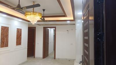 Living Room Image of 1850 Sq.ft 4 BHK Apartment / Flat for sale in Sector 73 Noida for Rs. 12000000