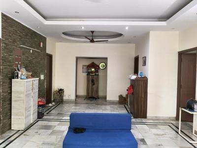 Living Room Image of 2200 Sq.ft 3 BHK Builder Floor for rent in Palam Vihar Gurgaon for Rs. 35000