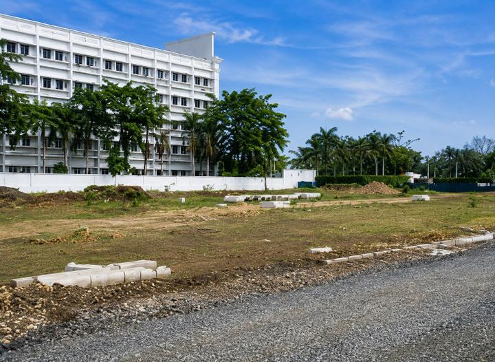 Opposite wainganga College Main Image 1