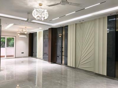 Living Room Image of 2150 Sq.ft 3.5 BHK Builder Floor for sale in South City Floors 1, Sector 41 Gurgaon for Rs. 35000000
