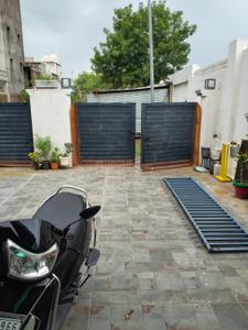 Image of 4000 Sq.ft 3 BHK Villa for rent in Aarone York Villa, County Walk Township, Indore for Rs. 50000