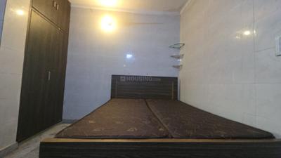 Bedroom Image of 550 Sq.ft 2 BHK Apartment / Flat for rent in Pitampura New Delhi for Rs. 25100