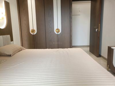 Bedroom Image of 3200 Sq.ft 4 BHK Apartment / Flat for sale in Arham Satyam Valencia, Kharghar Navi Mumbai for Rs. 54000000