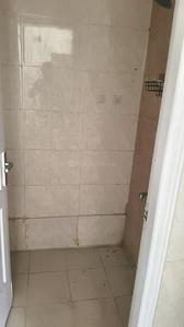 Bathroom Image of 490 Sq.ft 1 BHK Apartment / Flat for sale in RG Residency, Sector 120 Noida for Rs. 5900000