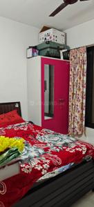 Bedroom Image of 1000 Sq.ft 2 BHK Apartment / Flat for rent in Roongta Shree Tirumala Omkar Apartment, Gangapur Nashik for Rs. 16000