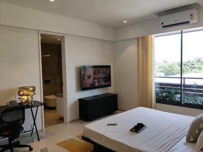 Bedroom Image of 7200 Sq.ft 4 BHK Villa for sale in Satellite Ahmedabad for Rs. 180000000