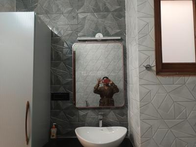 Bathroom Image of 15000 Sq.ft 7 BHK Villa for sale in Sector 47 Noida for Rs. 160000000