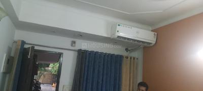 Bedroom Image of 1600 Sq.ft 2 BHK Independent House for rent in Sector 19 Noida for Rs. 40000