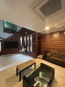 Hall Image of 3000 Sq.ft 4 BHK Duplex for rent in Adyar Chennai for Rs. 150000