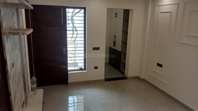 Bedroom Image of 2250 Sq.ft 3 BHK Builder Floor for sale in Sector 77 Faridabad for Rs. 25500000