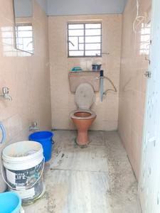 Common Bathroom Image of 1320 Sq.ft 2 BHK Builder Floor for sale in Jadavpur Kolkata for Rs. 7500000