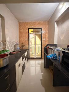 Kitchen Image of 680 Sq.ft 1 BHK Apartment / Flat for rent in Amar Raj VaibhavNX, Dombivli West Thane for Rs. 14000