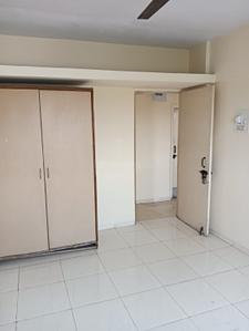 Bedroom Image of 980 Sq.ft 2 BHK Apartment / Flat for rent in Madhuban Classic, Vishrantwadi Pune for Rs. 28000