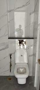 Bathroom Image of 1440 Sq.ft 3 BHK Builder Floor for sale in Smartworld Orchard, Sector 61 Gurgaon for Rs. 20500000